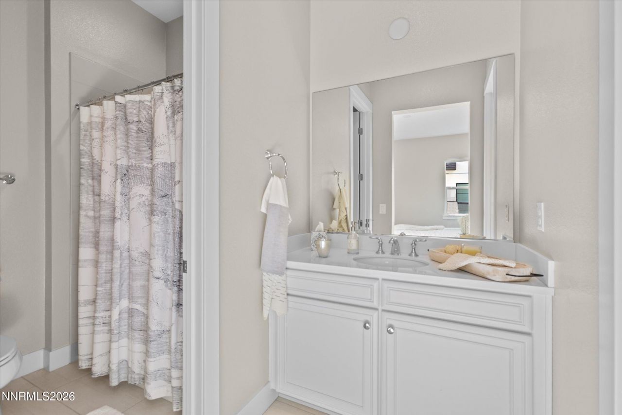 715 W Pleasant Oak Trail, Reno, NV 89511 Photo