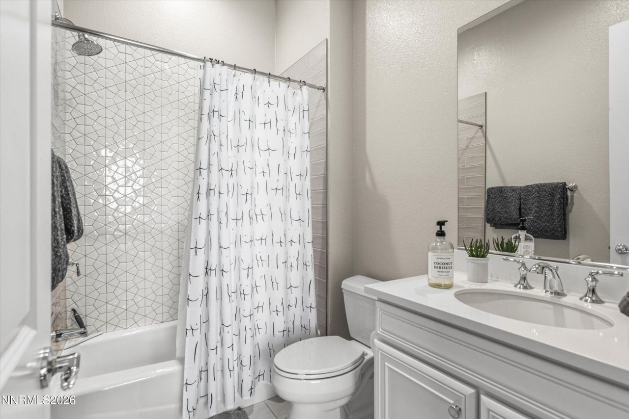 715 W Pleasant Oak Trail, Reno, NV 89511 Photo