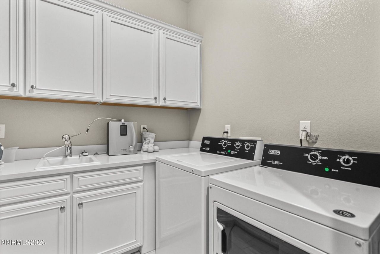 715 W Pleasant Oak Trail, Reno, NV 89511 Photo