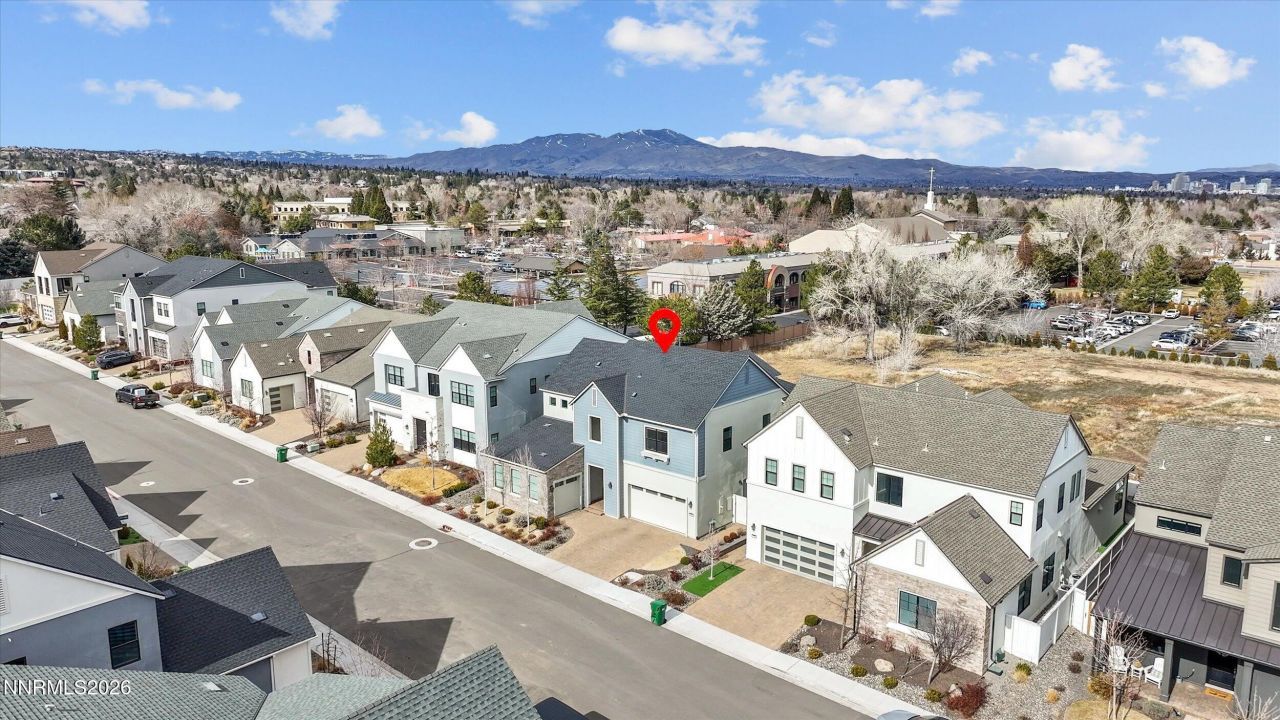 715 W Pleasant Oak Trail, Reno, NV 89511 Photo