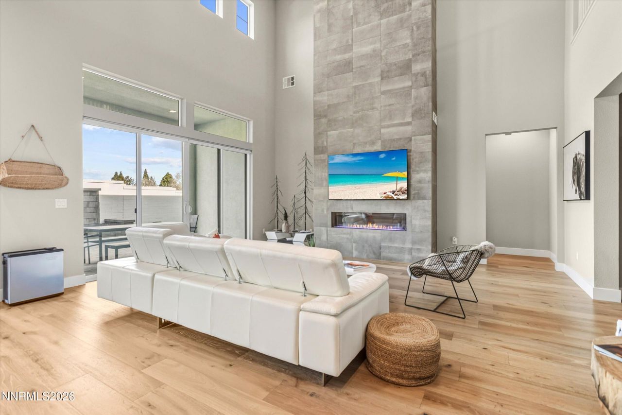 715 W Pleasant Oak Trail, Reno, NV 89511 Photo