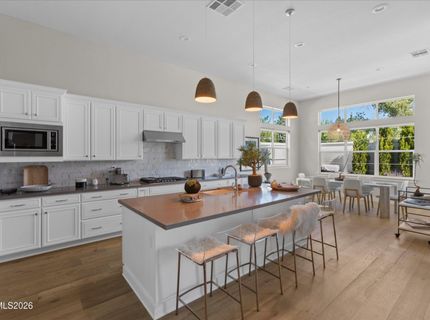 715 W Pleasant Oak Trail, Reno, NV 89511 Photo