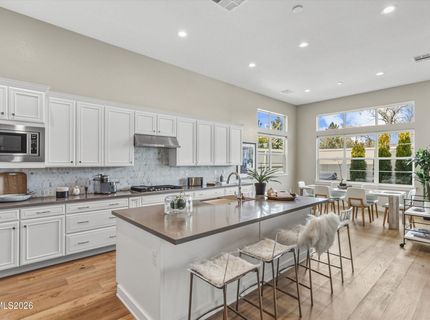 715 W Pleasant Oak Trail, Reno, NV 89511 Photo