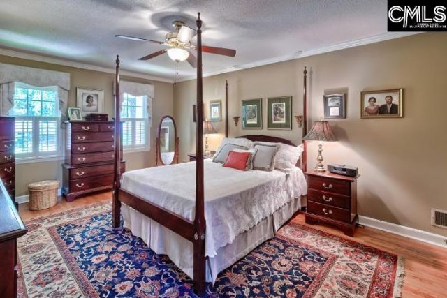 320 Black Friars Road  Photo 31