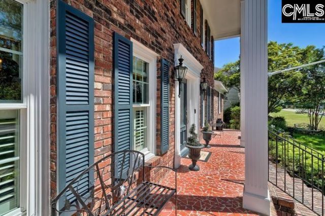 320 Black Friars Road  Photo 4