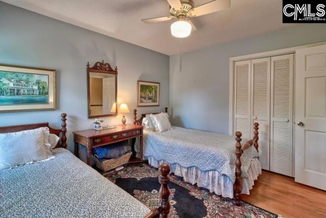 320 Black Friars Road  Photo 42