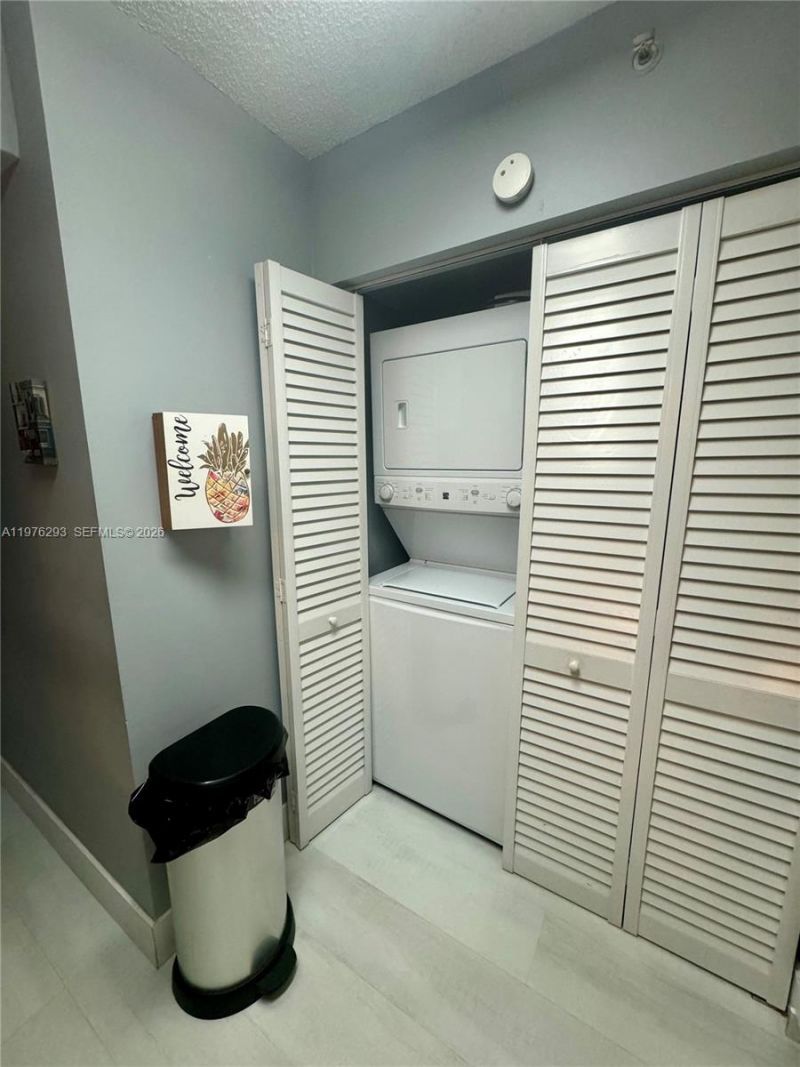 2711 Ocean Club Blvd, Unit 202, Dania Beach, FL 33019 Photo
