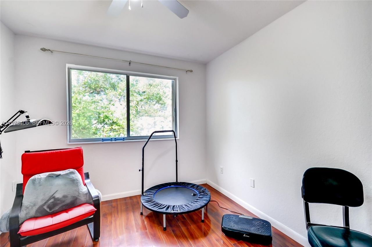 5737 NW 114th Path, Unit 113, Doral, FL 33178 Photo