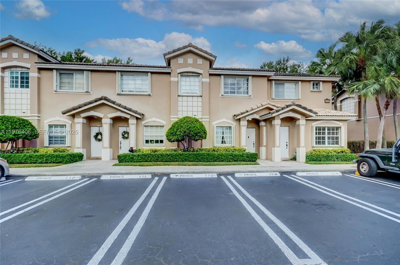 5737 NW 114th Path, Unit 113, Doral, FL 33178 Photo