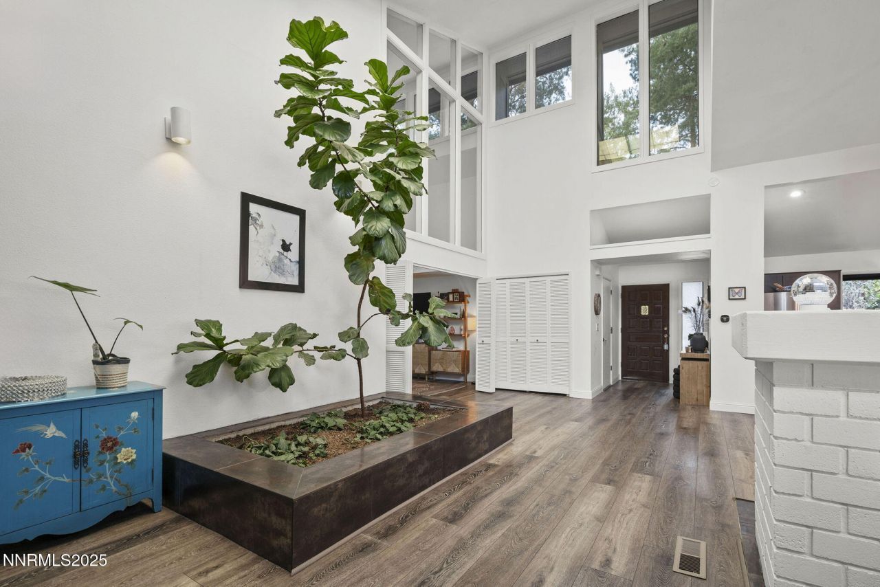 3930 Greenbriar Court, Reno, NV 89509 Photo