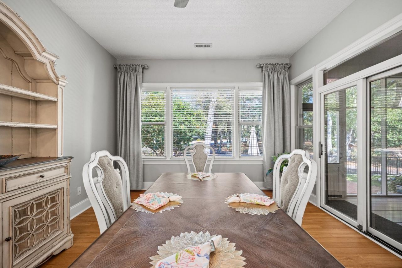 4827 Bucks Bluff Dr. Photo 16