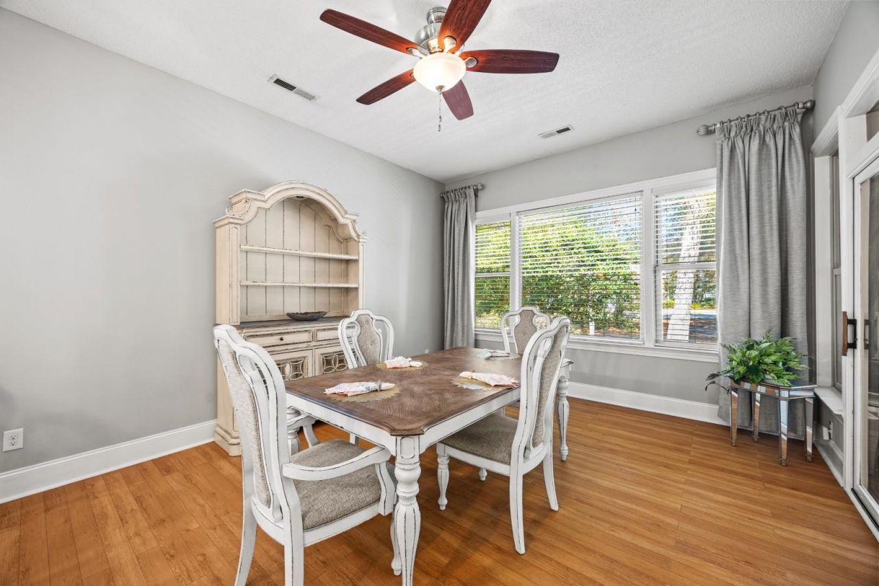 4827 Bucks Bluff Dr. Photo 17