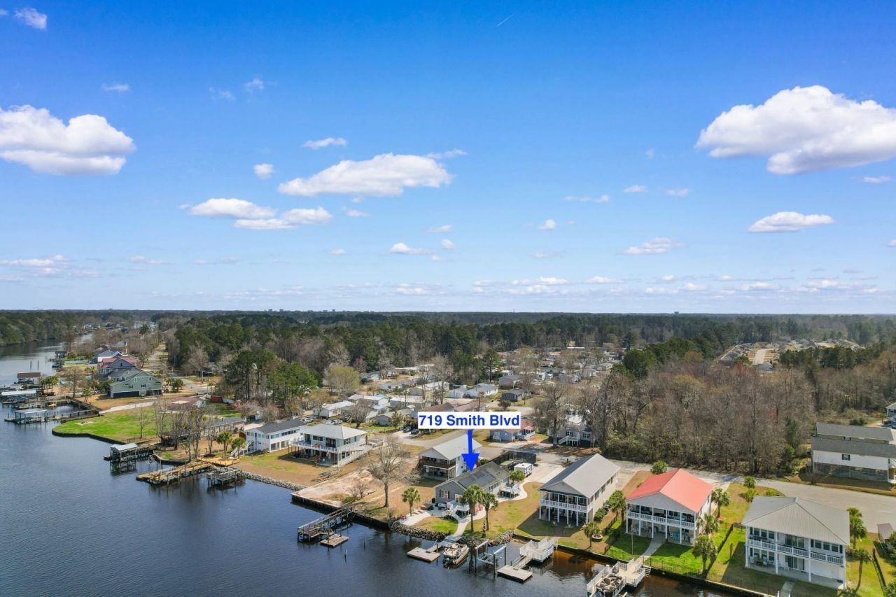 719 Smith Blvd. Photo 6