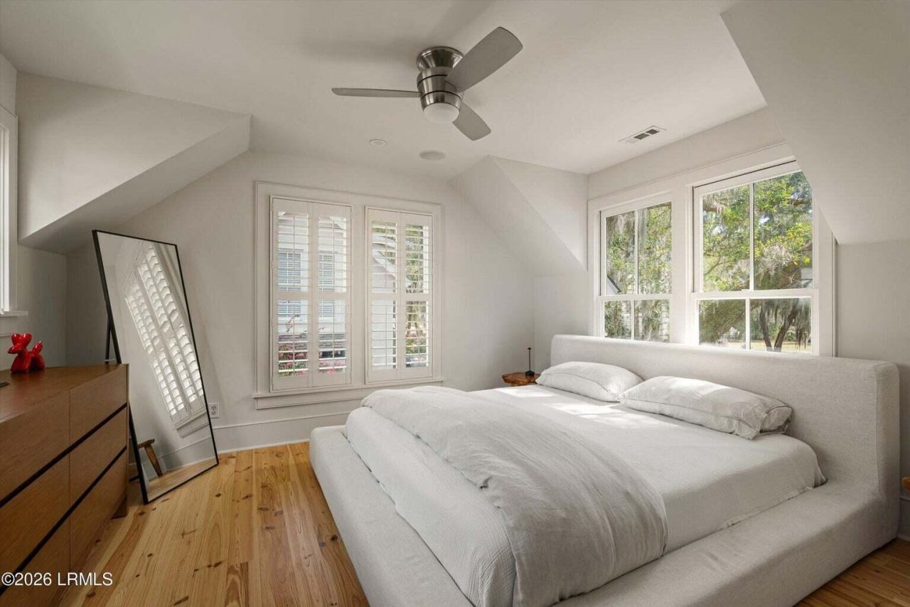 2023 Ashwood Circle Photo 21