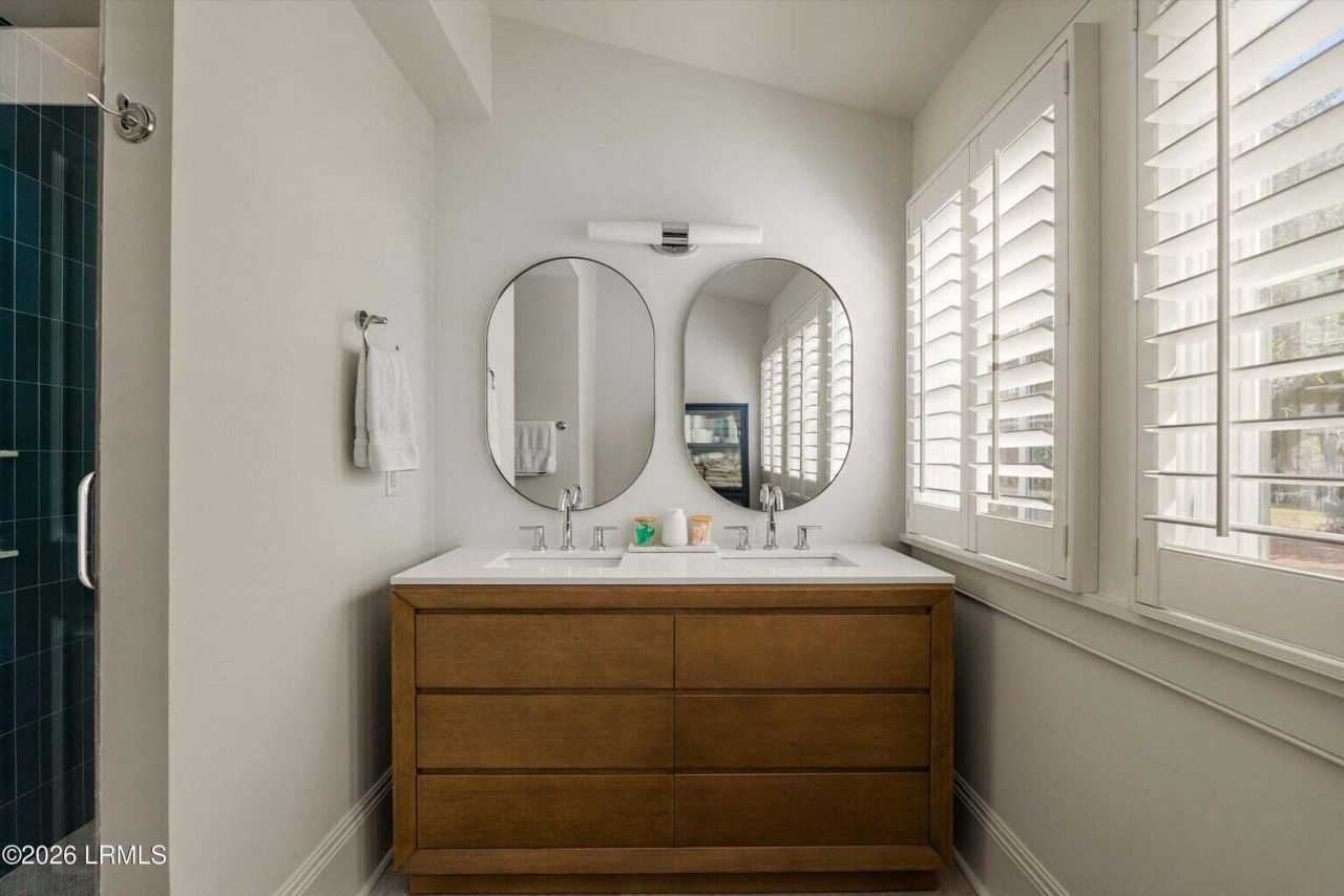 2023 Ashwood Circle Photo 24