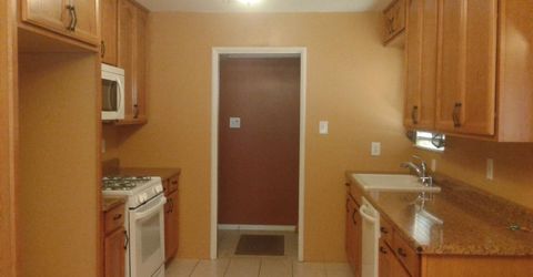 2856 Poquita St, Sacramento, CA 95815 Photo