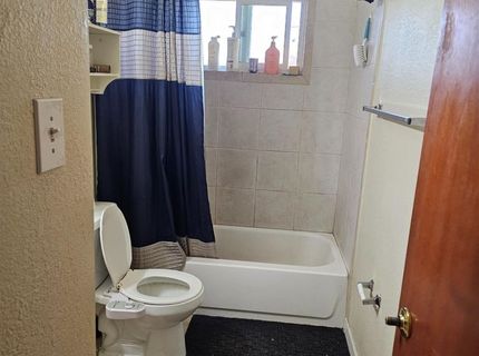 2856 Poquita St, Sacramento, CA 95815 Photo