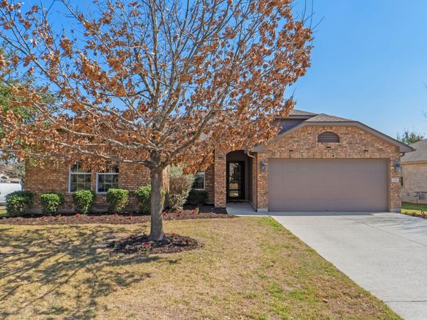 204 Hale Irwin DR , Round Rock, TX 78664