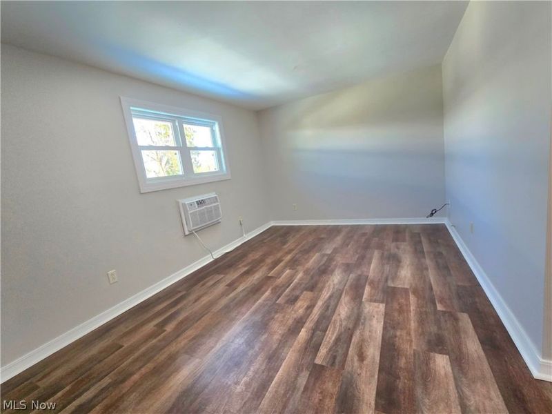 909 Garden Road , Zanesville, OH 43701 Photo 9