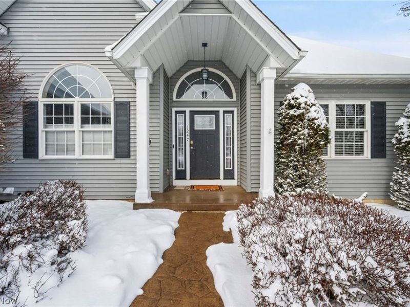 1247 Willow Bend Drive , Medina, OH 44256 Photo 2