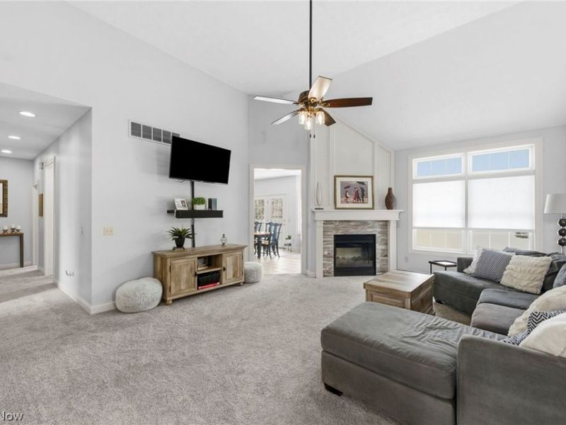 1247 Willow Bend Drive , Medina, OH 44256 Photo 4