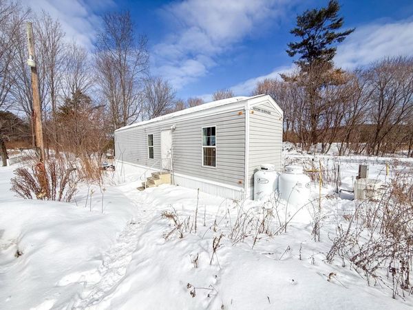 82 Whistlestop Way, Unit 10, Bradford, VT 05033