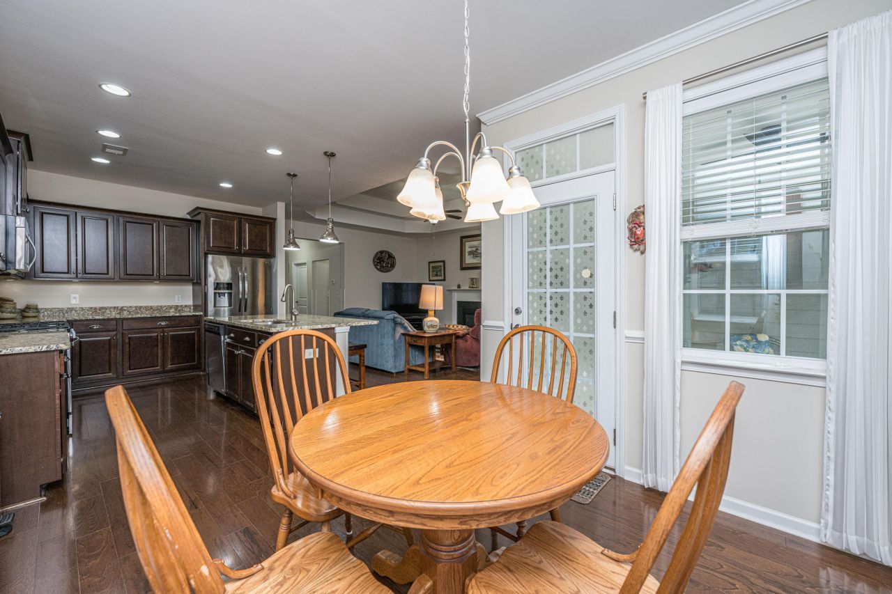 8642 Sentry Circle Photo 12