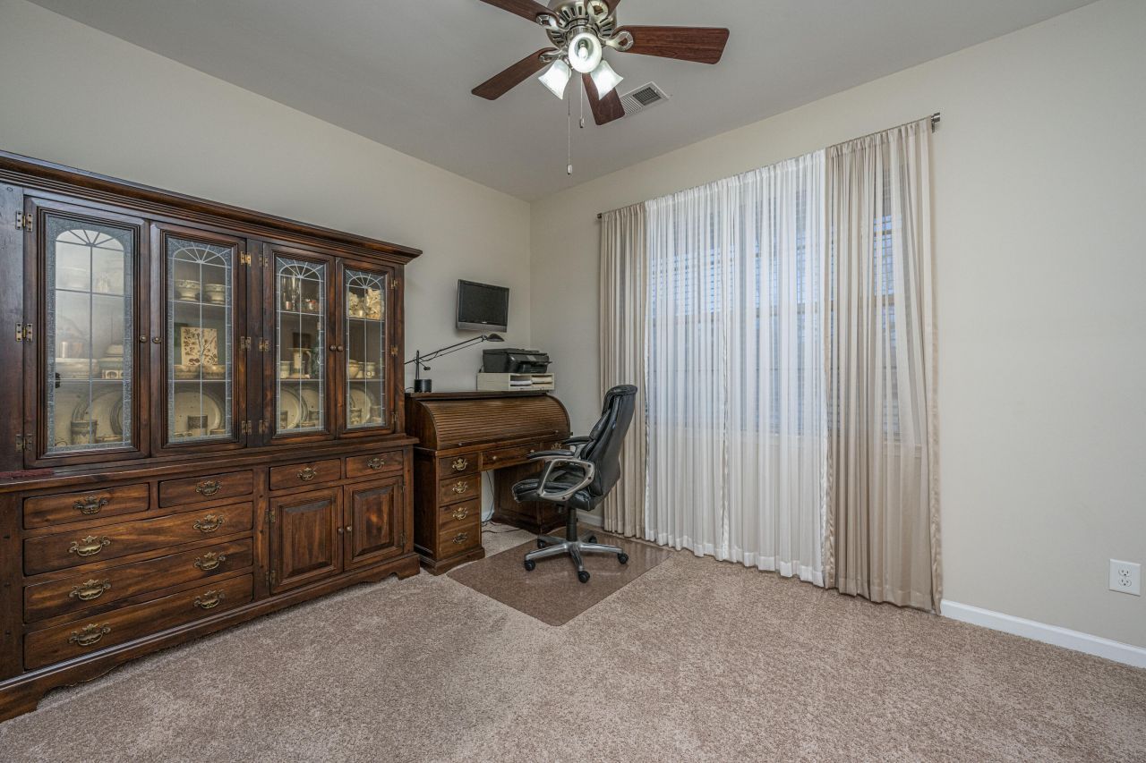 8642 Sentry Circle Photo 23