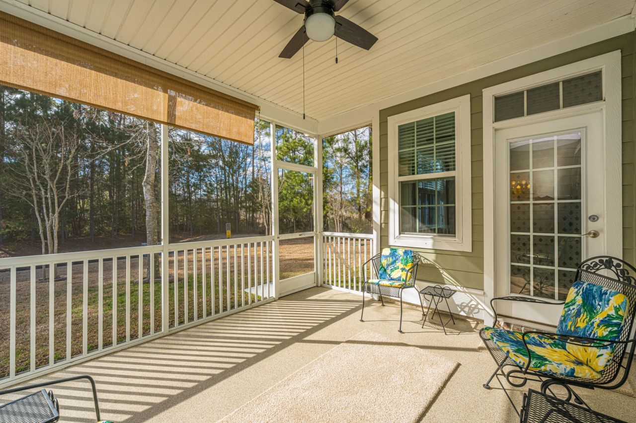 8642 Sentry Circle Photo 31