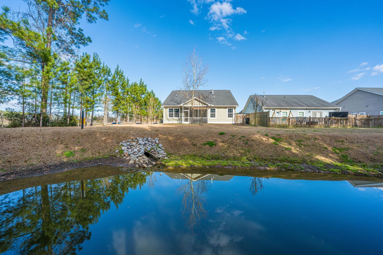 8642 Sentry Circle Photo 34