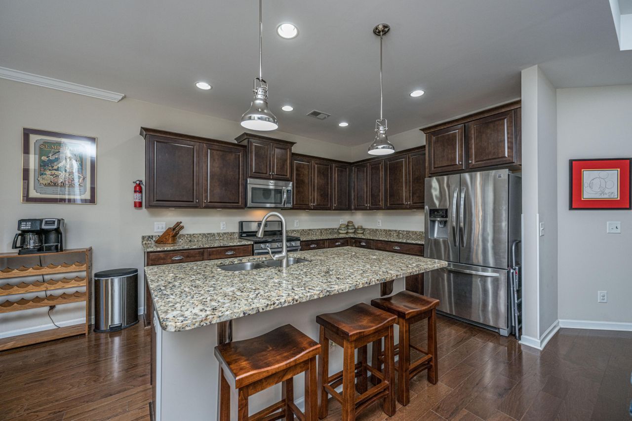 8642 Sentry Circle Photo 7