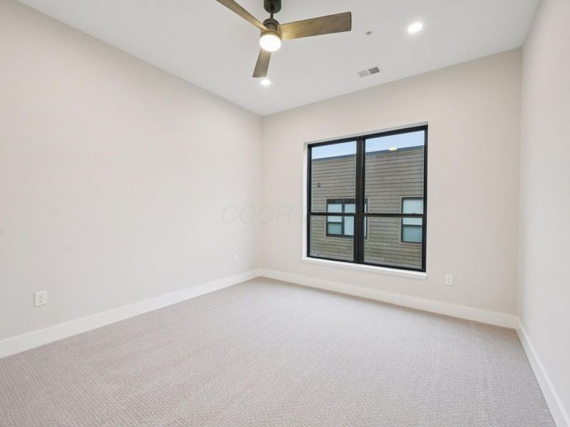 2867 Kobuk Drive, Unit 404, Columbus, OH 43228 Photo 22