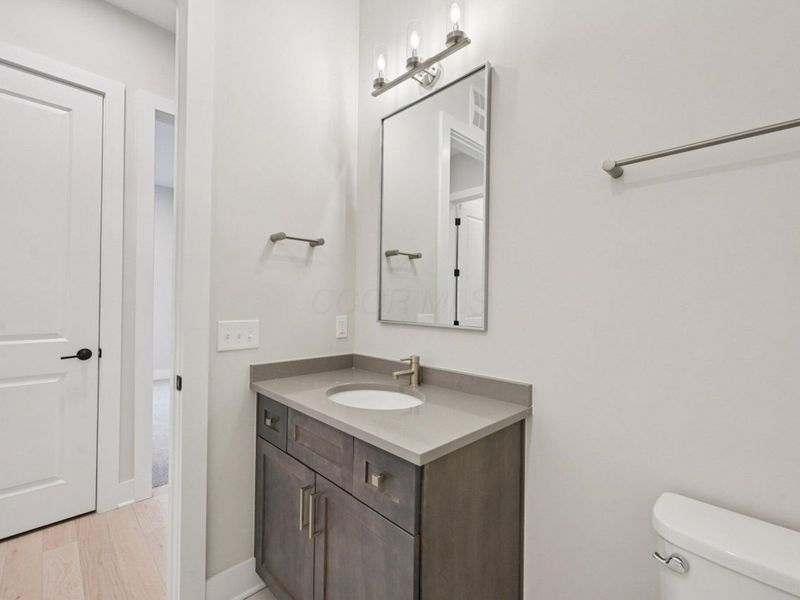 2867 Kobuk Drive, Unit 404, Columbus, OH 43228 Photo 29