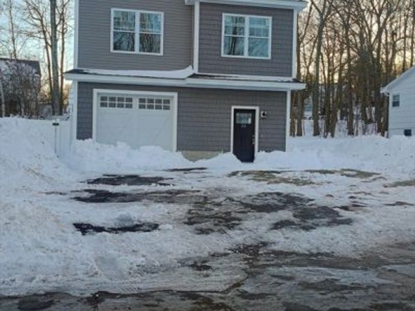 23 Leslie Rd, Worcester, MA 01605