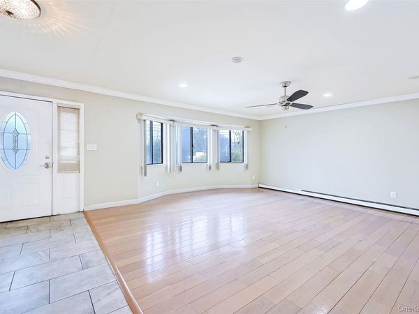 1259 JERUSALEM AVE Avenue, Merrick, NY 11566