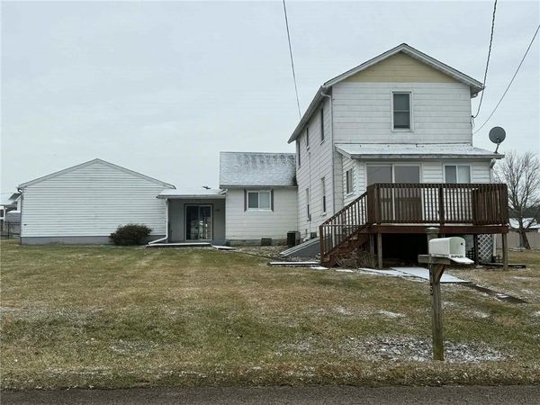 105 CENTRAL AVENUE, Masontown, PA 15461