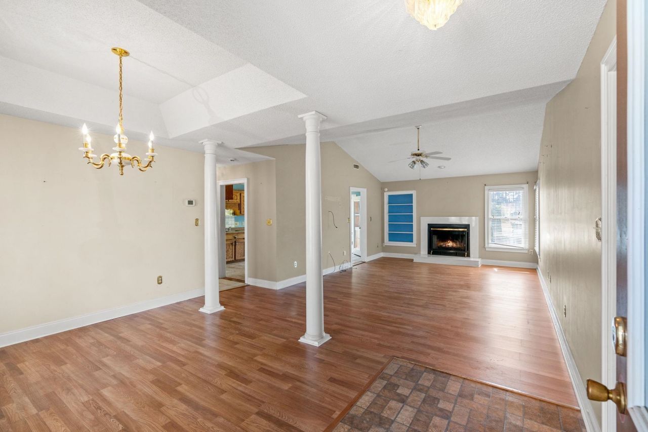 211 Ashley River Rd. Photo 3