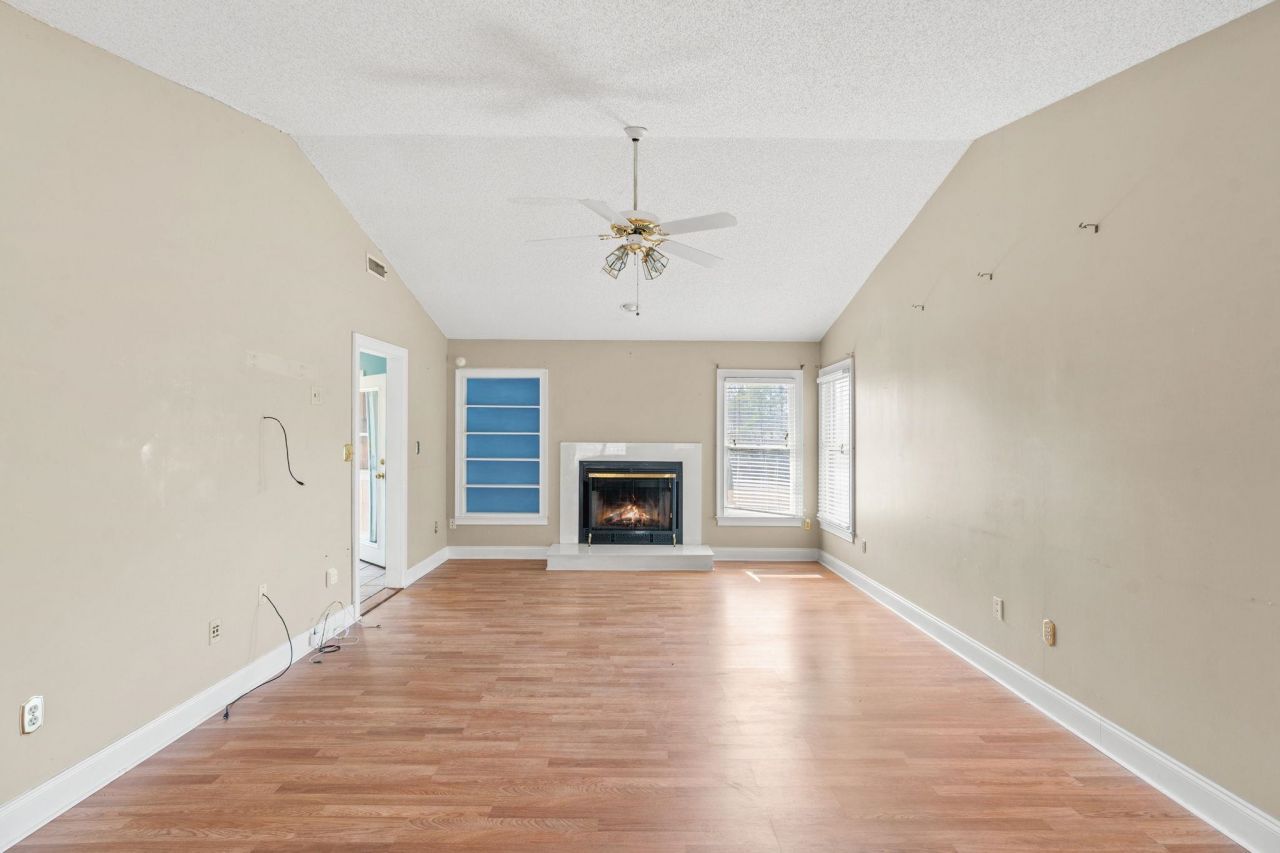 211 Ashley River Rd. Photo 9