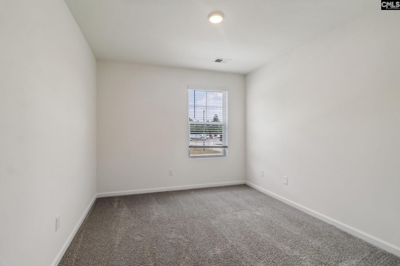 212 Ruby Prince Way Photo 25