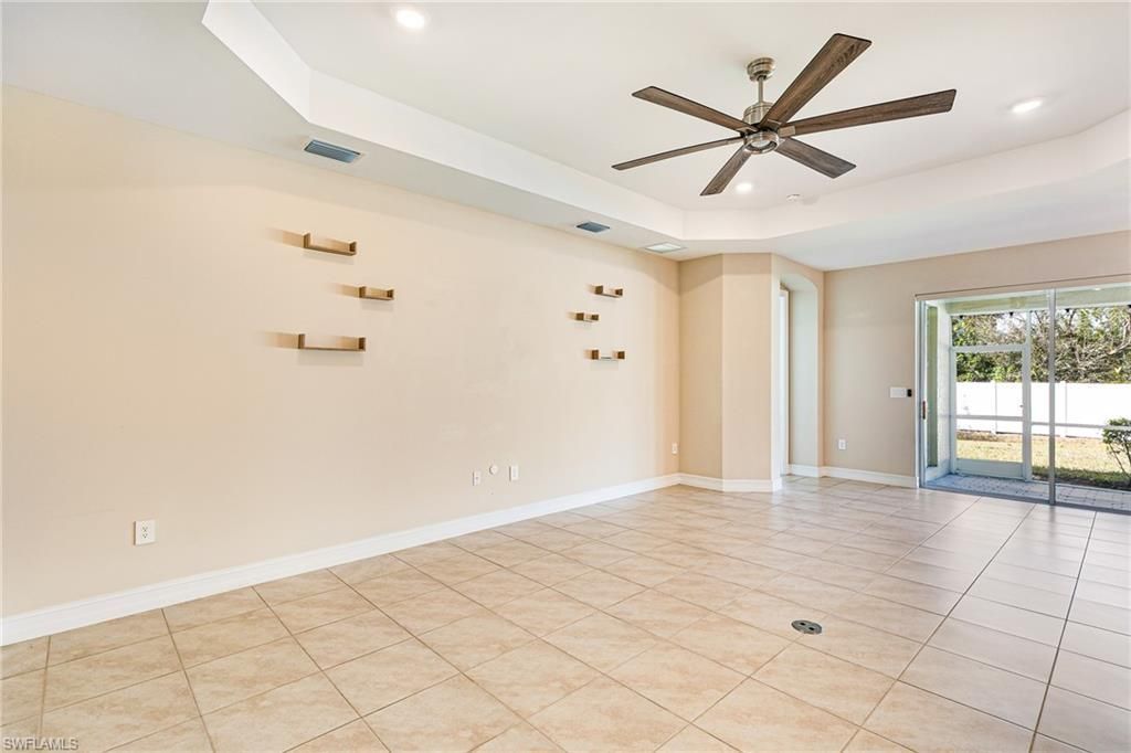 3028 Royal Gardens Ave, Fort Myers, FL 33916 Photo