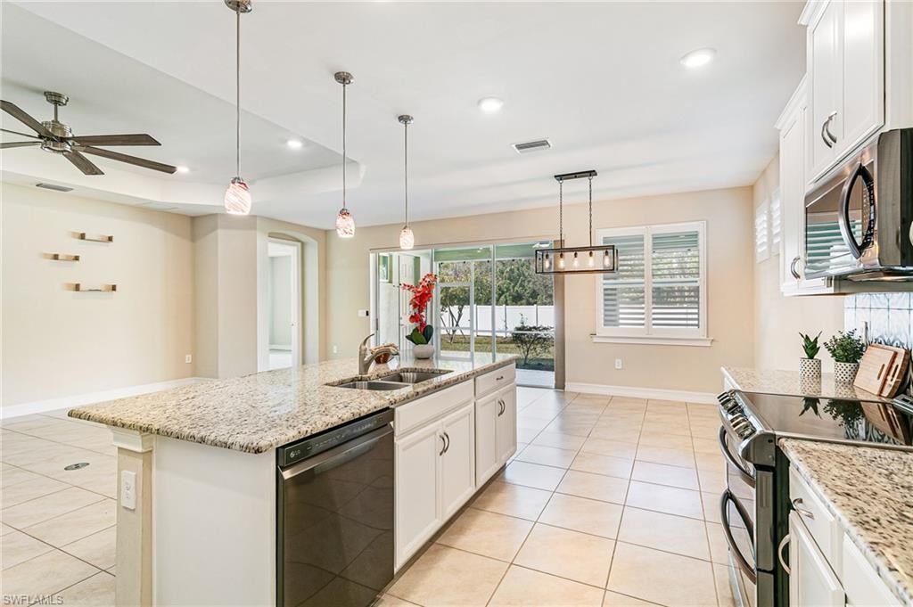 3028 Royal Gardens Ave, Fort Myers, FL 33916 Photo