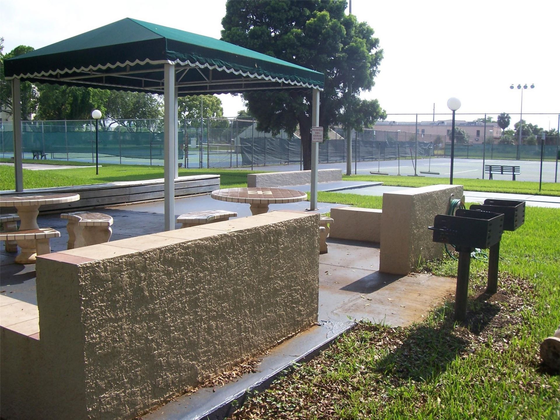 2104 S Cypress Bend Drive, Unit 301, Pompano Beach, FL 33069 Photo