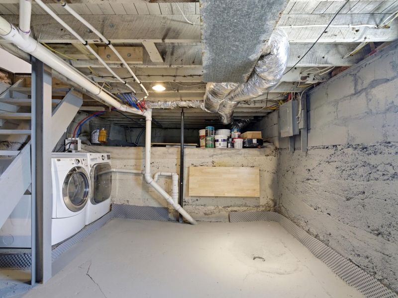 615 E Columbus Street, Columbus, OH 43206 Photo 21