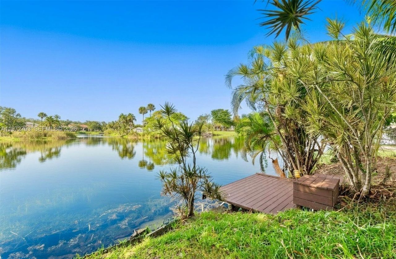 1905 NW 62nd Ter , Margate, FL 33063 Photo