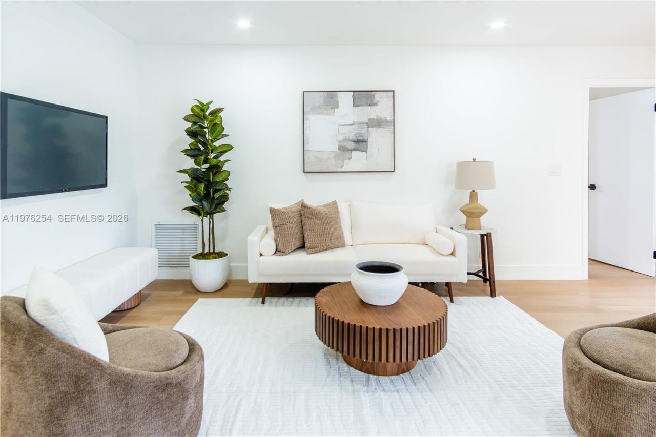 7951 SW 30th St , Davie, FL 33328 Photo