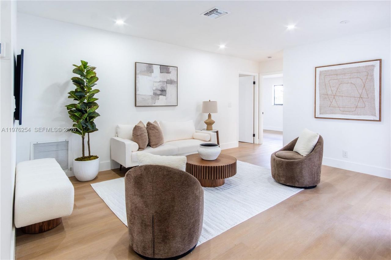 7951 SW 30th St , Davie, FL 33328 Photo