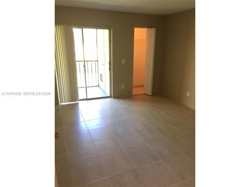 216 Meadows Cir , Unit 216, Boynton Beach, FL 33436 Photo