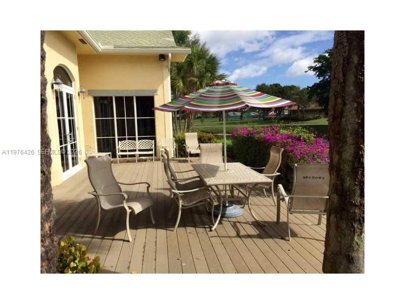 216 Meadows Cir , Unit 216, Boynton Beach, FL 33436 Photo