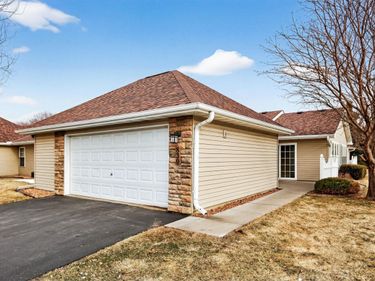 830 Roundhouse Street, Shakopee, MN 55379