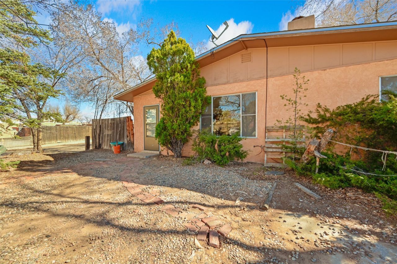 1361 Pacheco Street, Santa Fe, NM 87505 Main Photo